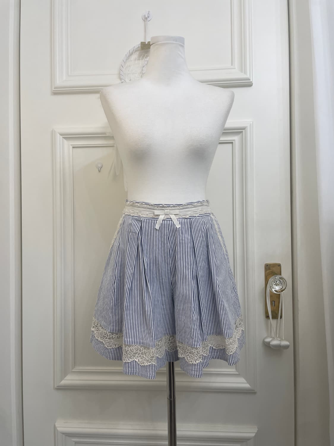 AXES FEMME stripe lace pleats back bandi 상품이미지1