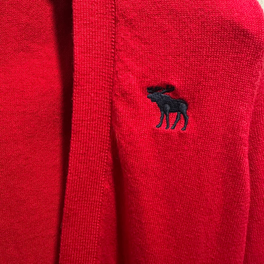 Abercrombie red cardigan 상품이미지2