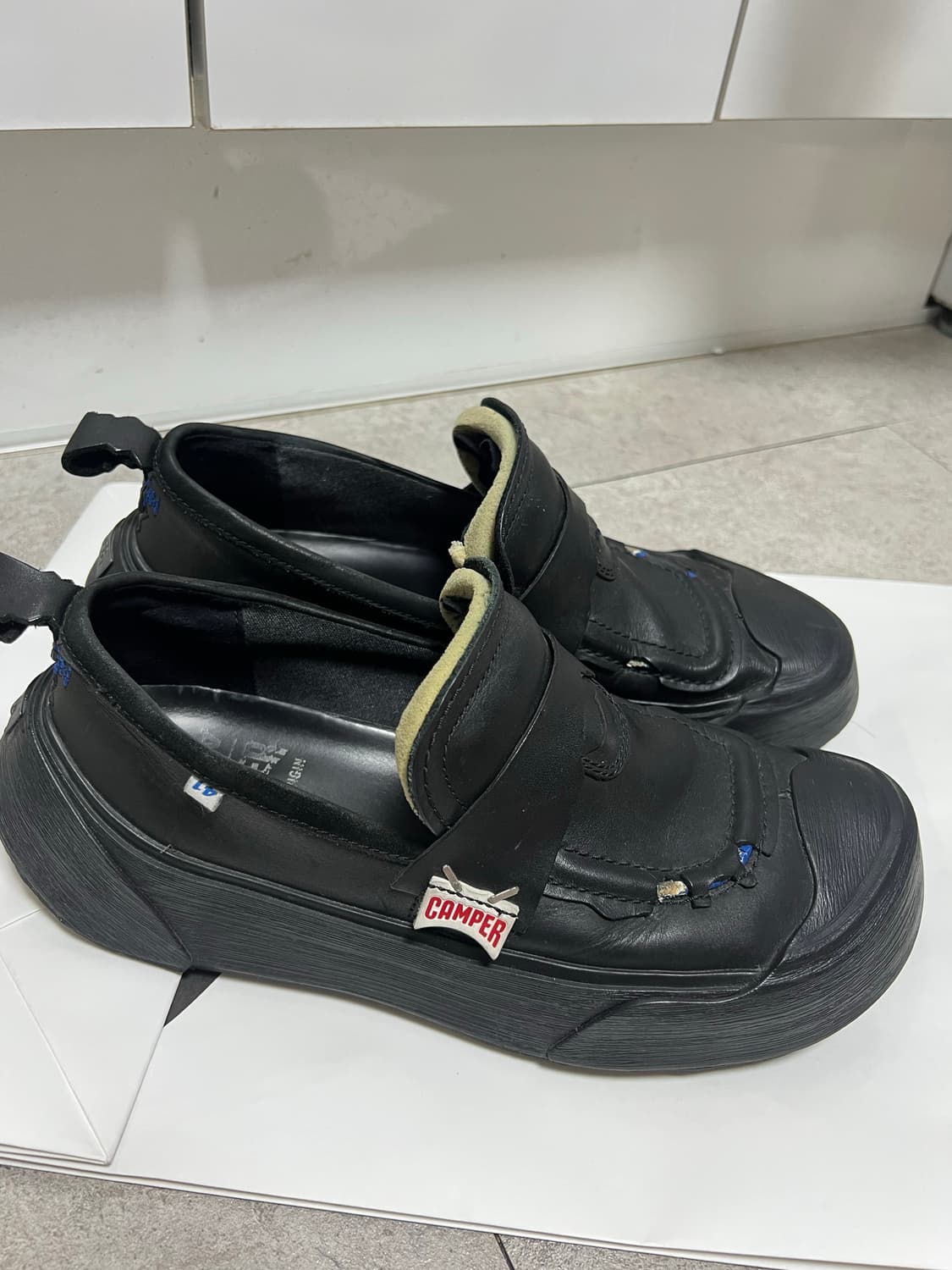 (41) 아더에러 캠퍼 로퍼 블랙 황금사이즈 상품이미지2