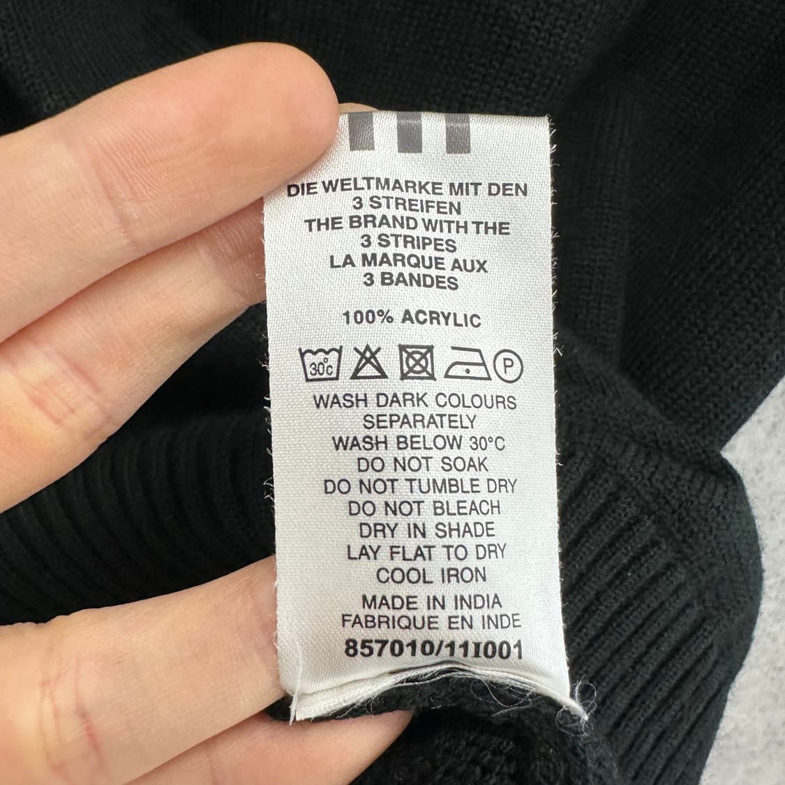 110 아디다스 올드스쿨 남자 니트 조끼 상품이미지4