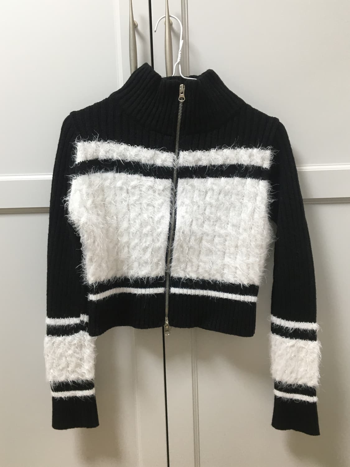 [라티젠] L6 컬러블록 니트 집업(아이보리) 상품이미지4