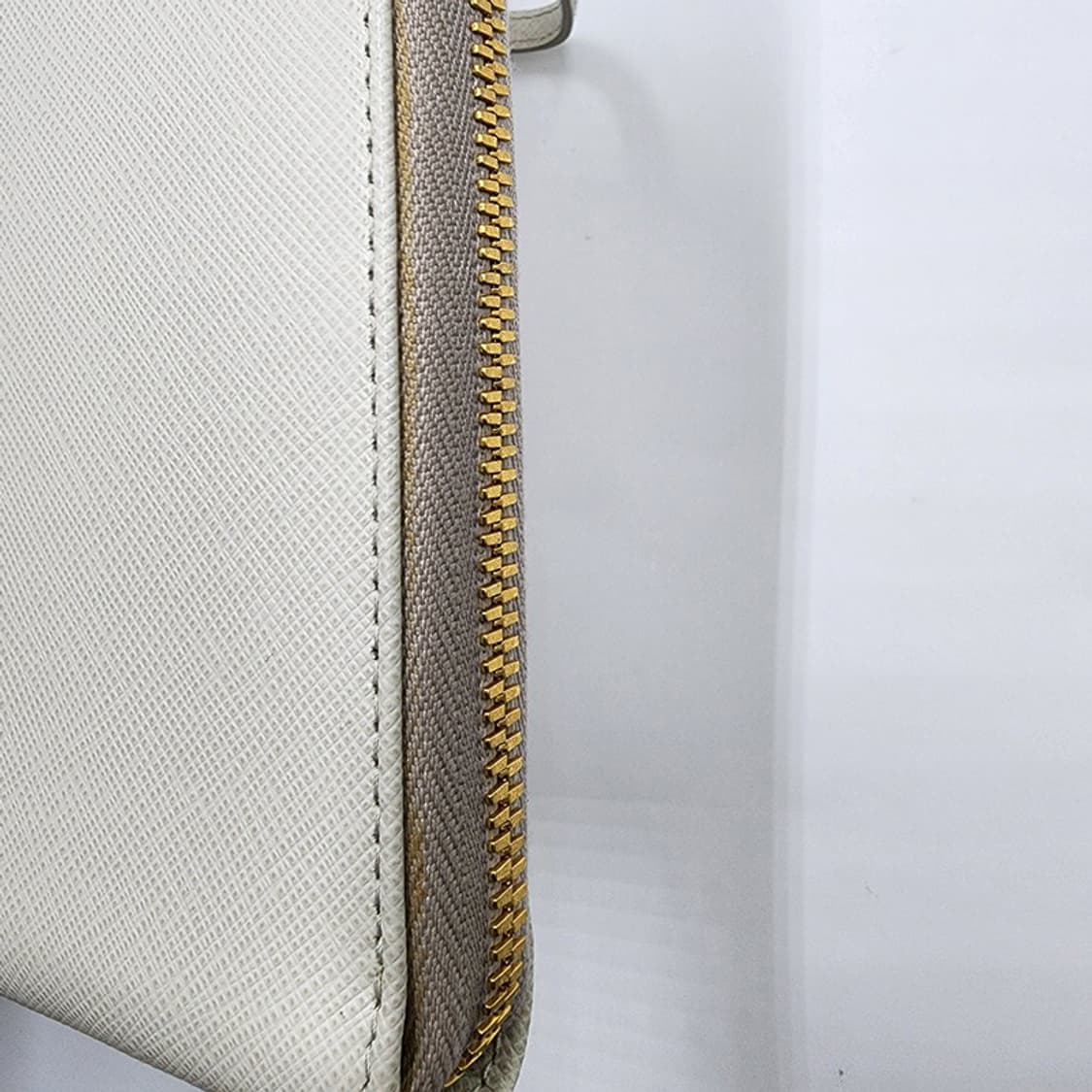 프라다 화이트 사피아노 미니 크로스백 1bp027 상품이미지6