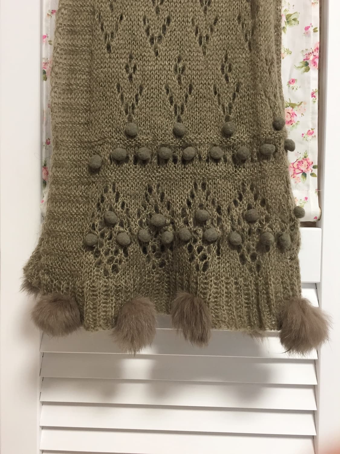 빈티지 브라운 폼폼이 머플러 상품이미지2