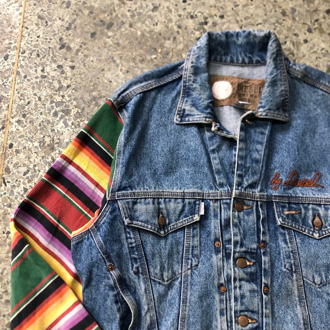 [L] 디젤 Tribe 디테일 데님 자켓 상품이미지3