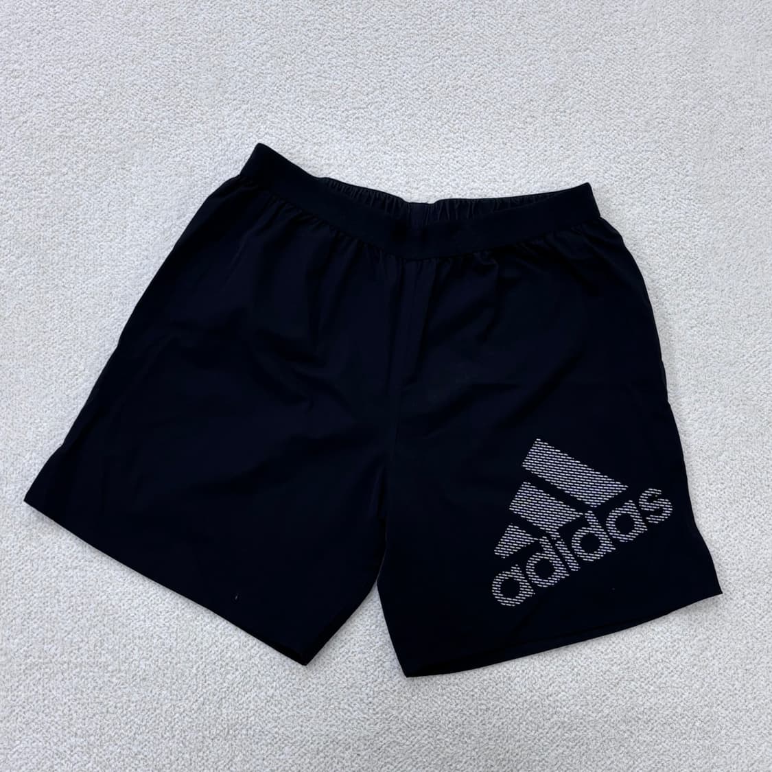 L 아디다스 빅로고 기능성 반바지 0311E 상품이미지1