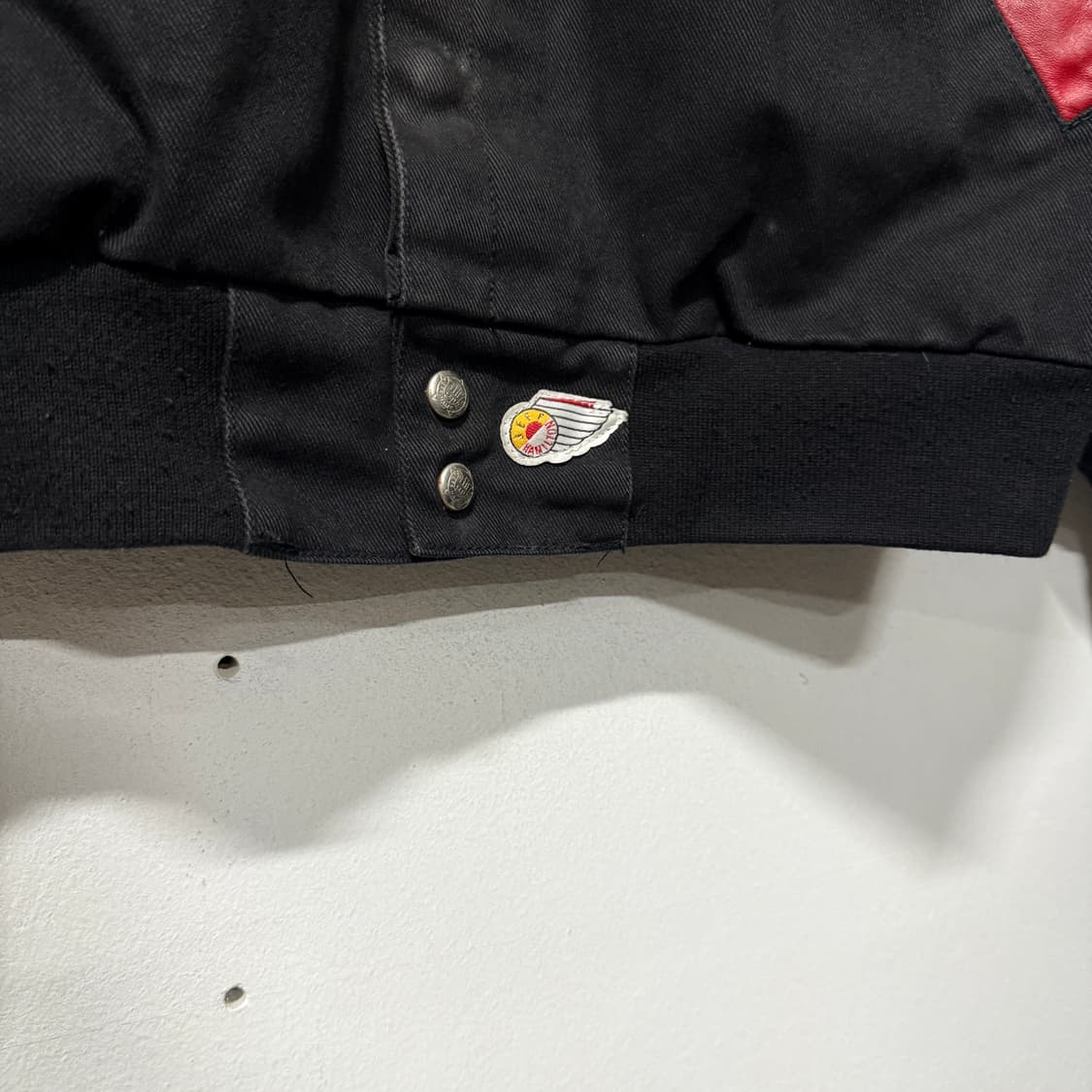 90s 제프 해밀턴 x 루니 툰즈 올드스쿨 레더암 바시티 자켓 상품이미지5