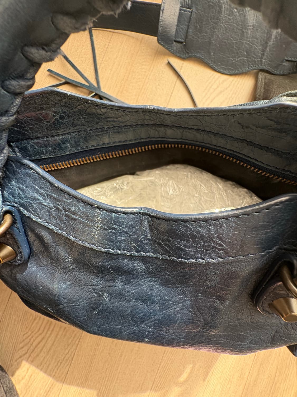 발렌시아가 르시티 미니 모터백 상품이미지9