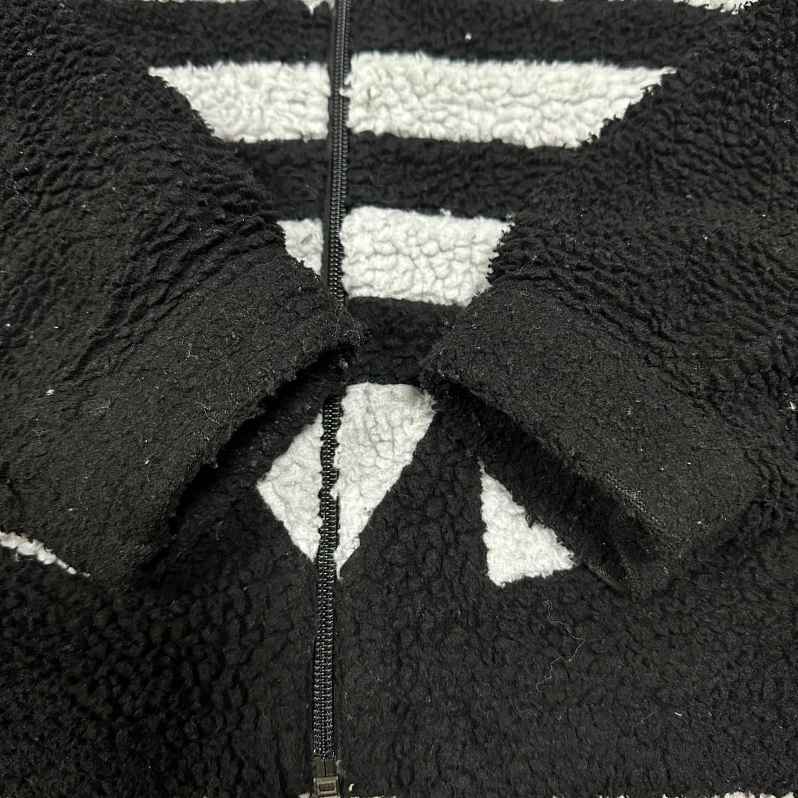 ✨ (바배) 아디다스 빅트레포일 플리스 쉐르파 자켓  상품이미지6