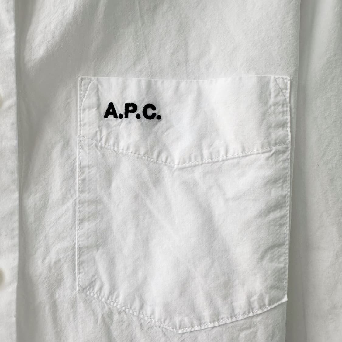 A.P.C. 아페쎄 포켓 자수 긴팔 셔츠 화이트 38 상품이미지4