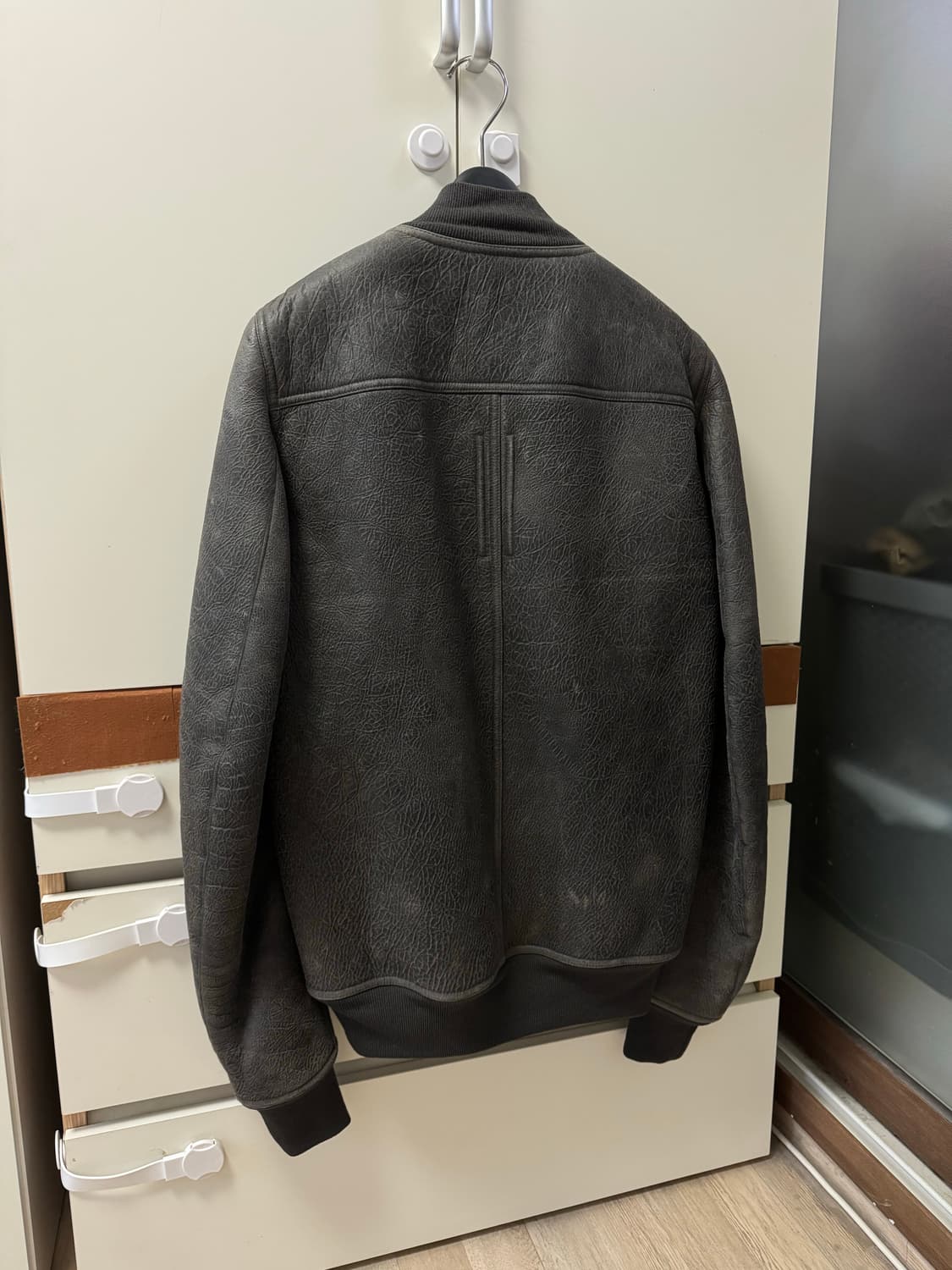 릭오웬스 SISYPHUS 플라이트 봄버 무스탕 시어링 상품이미지2