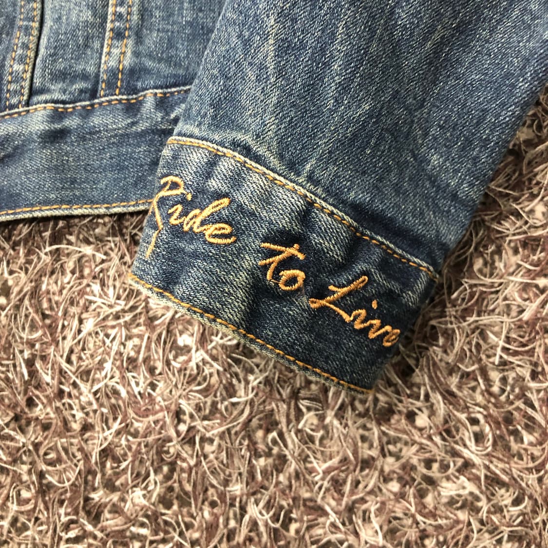 CLOUD72 스컬 윙 워싱 데님 자켓 상품이미지5