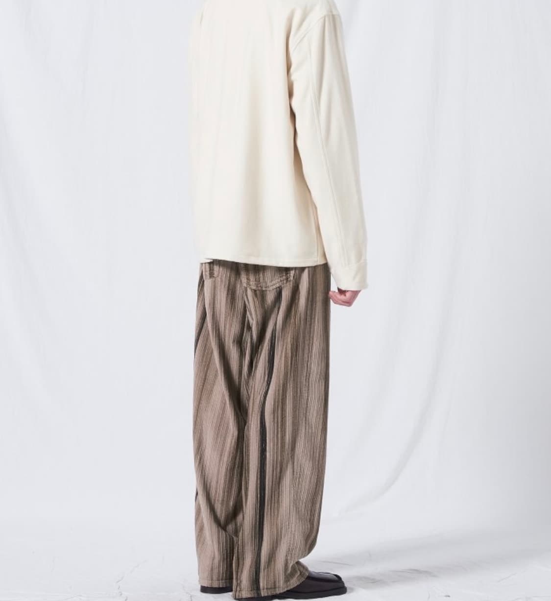 [44] 아워레가시 20fw 바스트컷 44 헤어 스트라이프 코듀로이 팬츠 상품이미지5