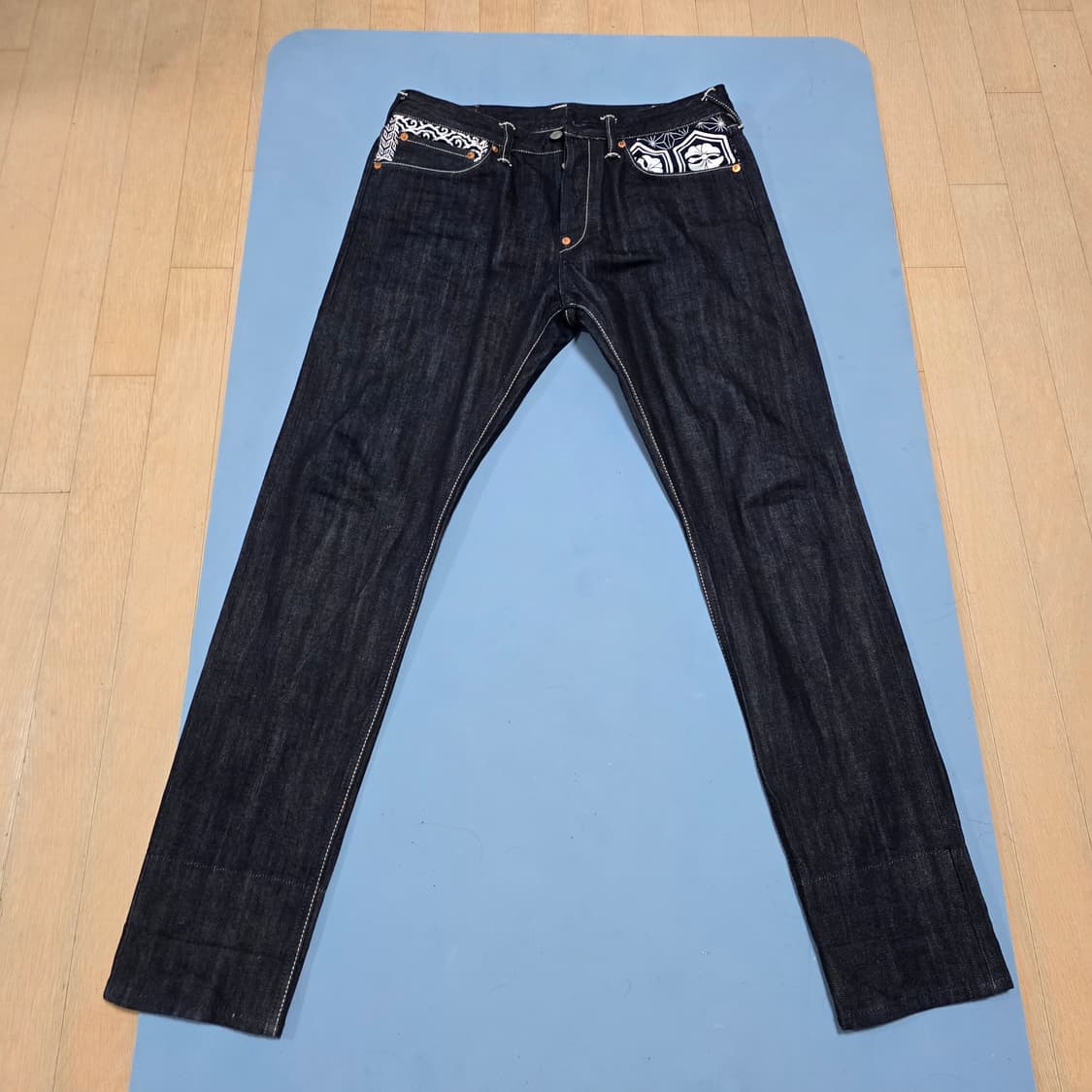 Evisu Kuro 프린팅 자수 데님 33x34 상품이미지1