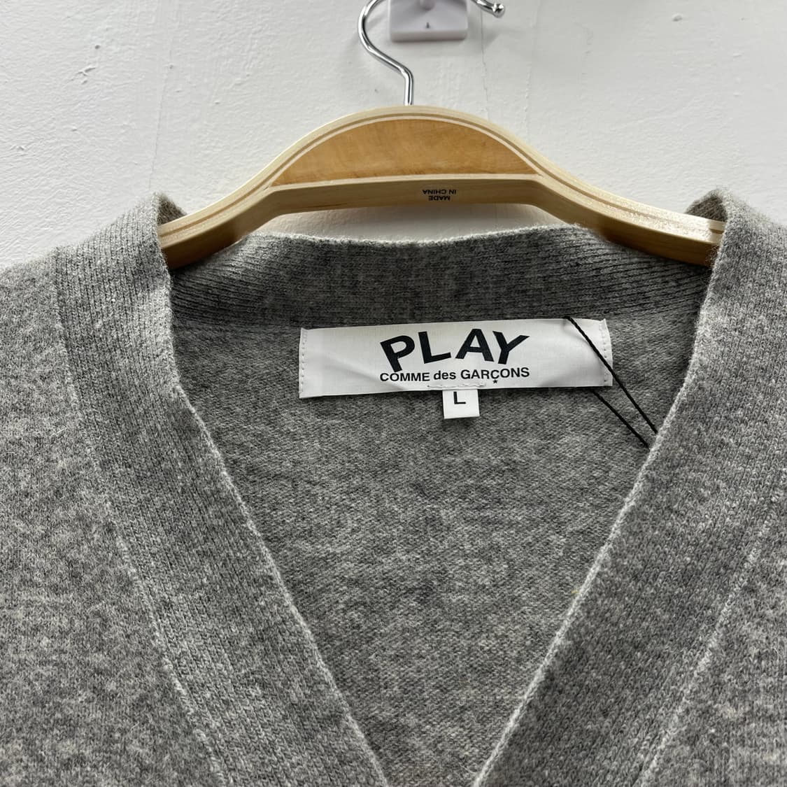 꼼데가르송 블랙와펜 그레이 가디건 상품이미지4