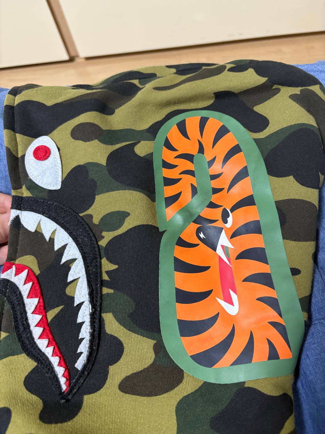 베이프 샤크 후드집업 녹계 상품이미지3