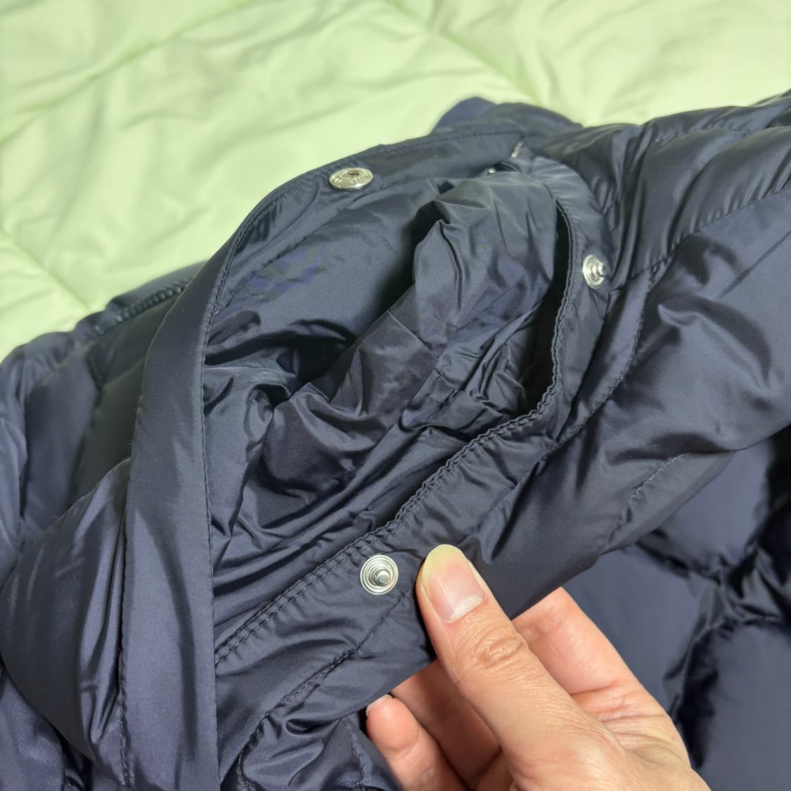 몽클레어 테쉬혼 구스다운 패딩 자켓 네이비 풀구성 상품이미지8