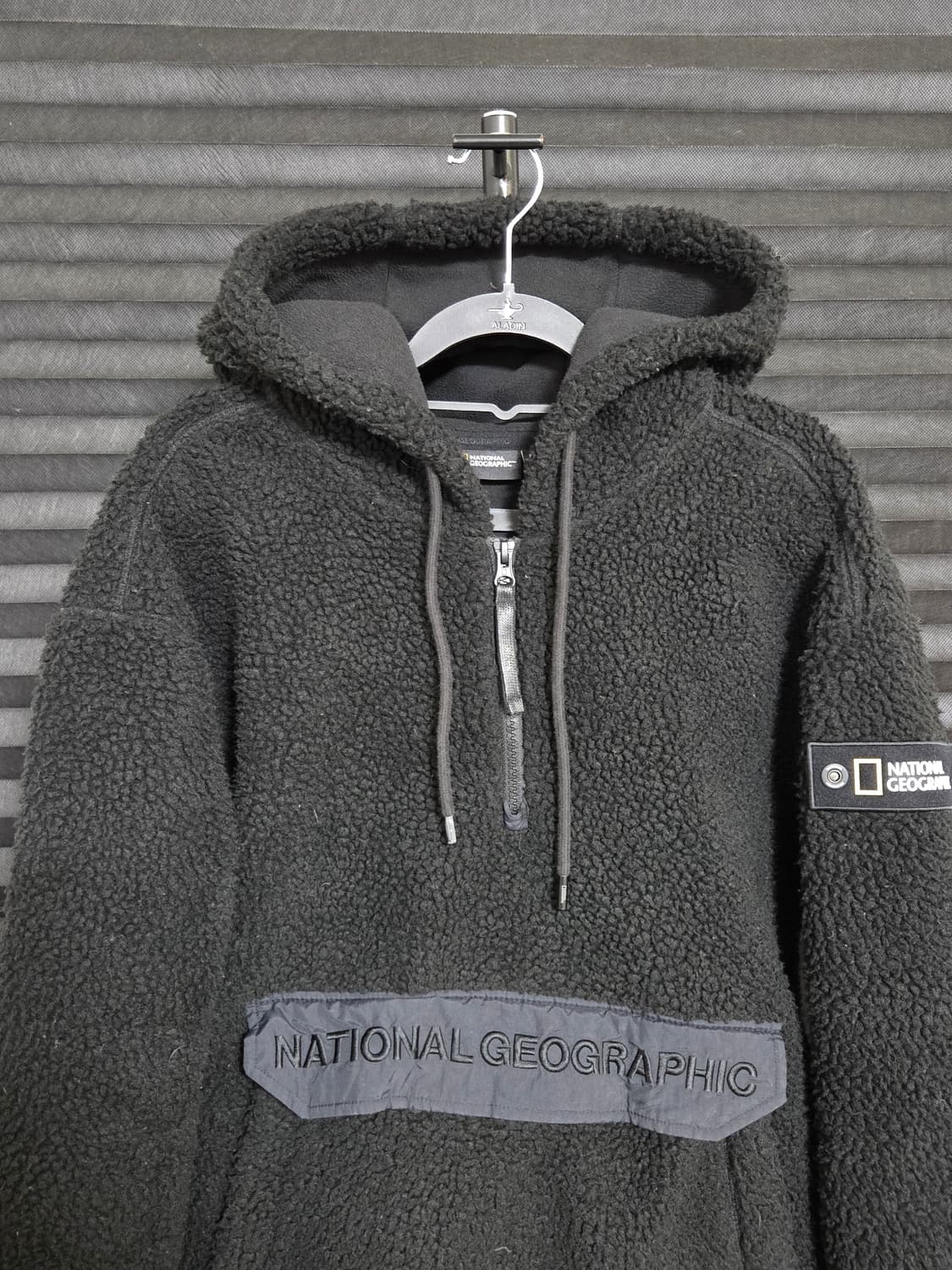 [내셔널지오그래픽] 반집업 플리스 후드티 판매합니다. 상품이미지2