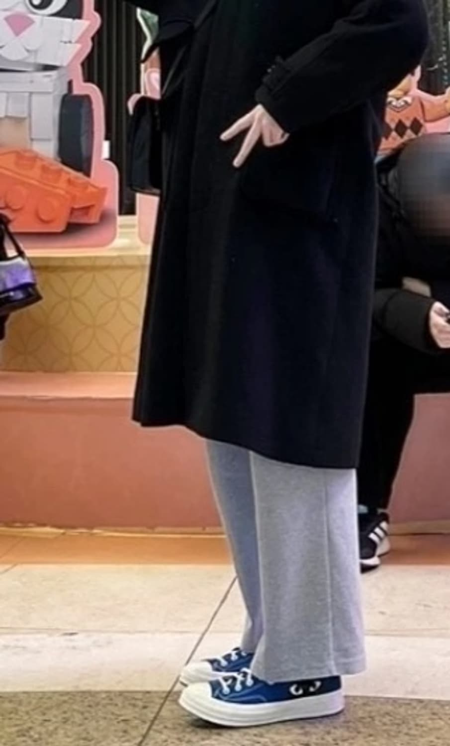 컨버스 꼼데가르송 척 70 하이 블루 쿼츠 275 상품이미지5