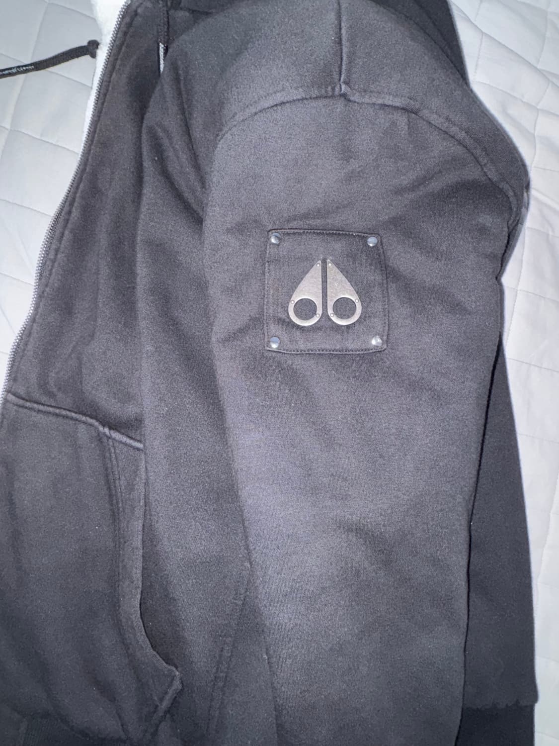 무스너클 버니스웨터 블랙 L사이즈 상품이미지1