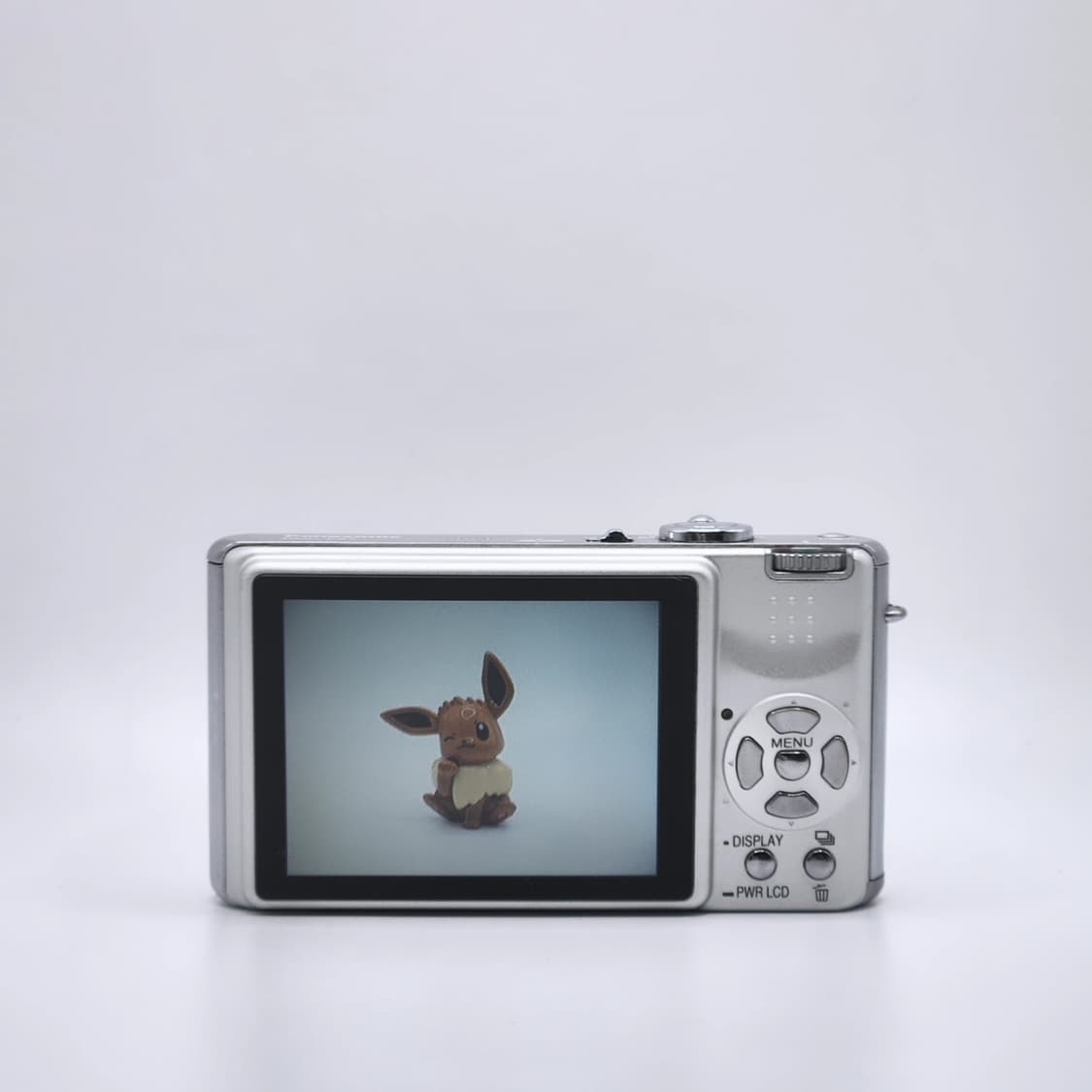 작례⭕️ 파나소닉 루믹스 DMC-FX7 실버 디지털카메라 상품이미지7