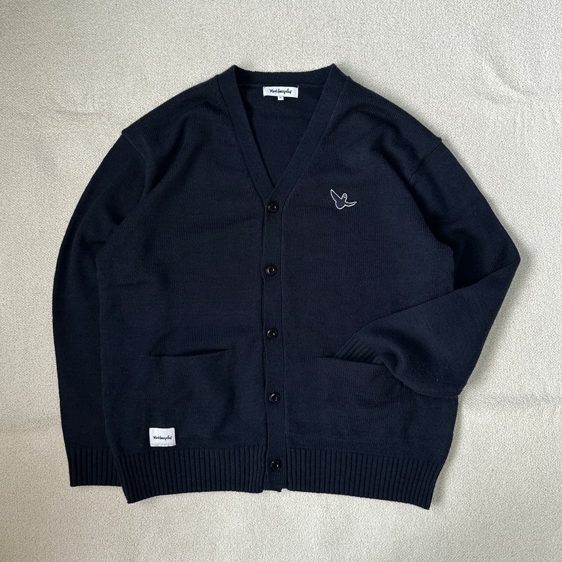 마크 곤잘레스 엔젤 와펜 브이넥 니트 가디건 상품이미지1