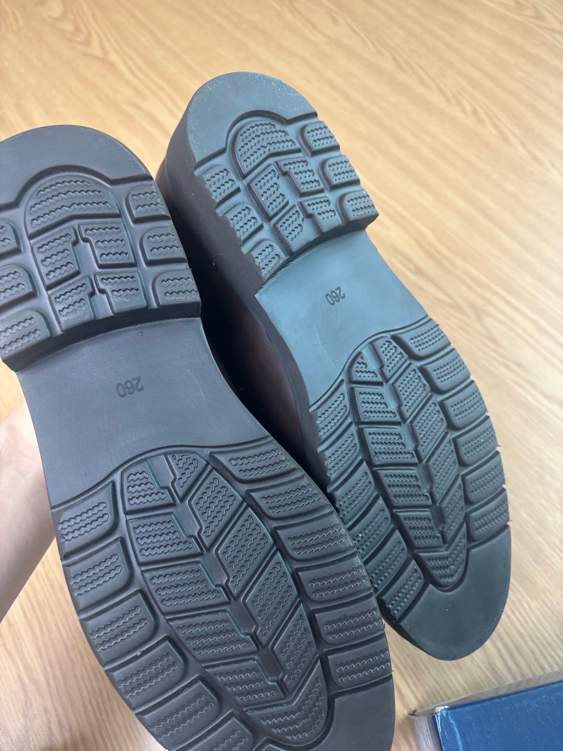 [새상품] 소가죽 구두 브라운 VOLTERRA  상품이미지4