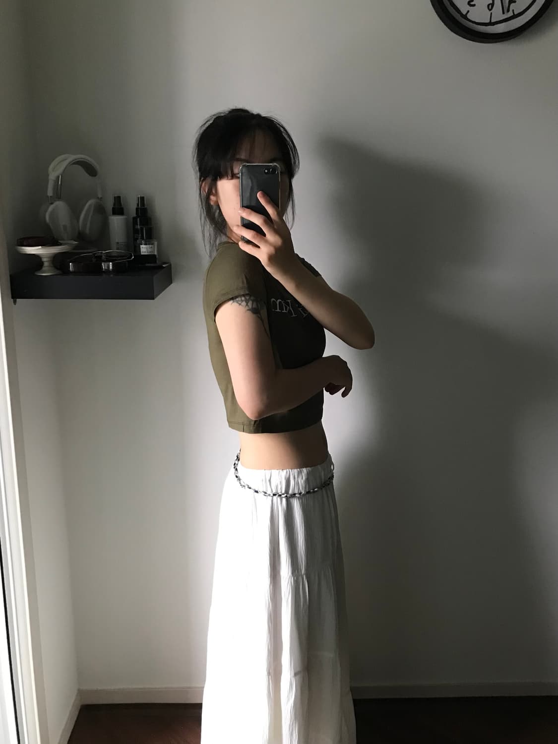 마뗑킴 로고 카키 크롭티  상품이미지5