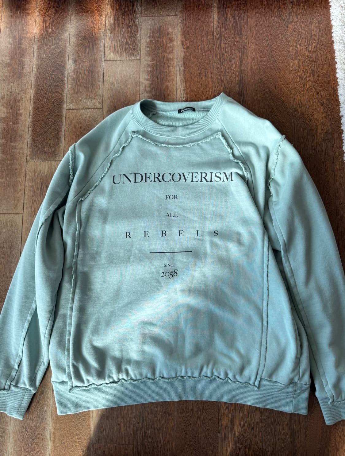 언더커버 언더커버이즘 스웻 맨투맨 상품이미지1