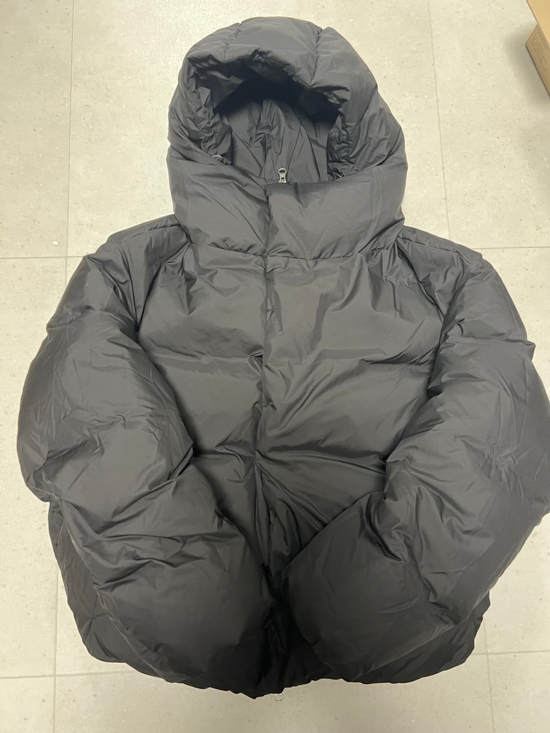 아모멘토 푸퍼 패딩 상품이미지1