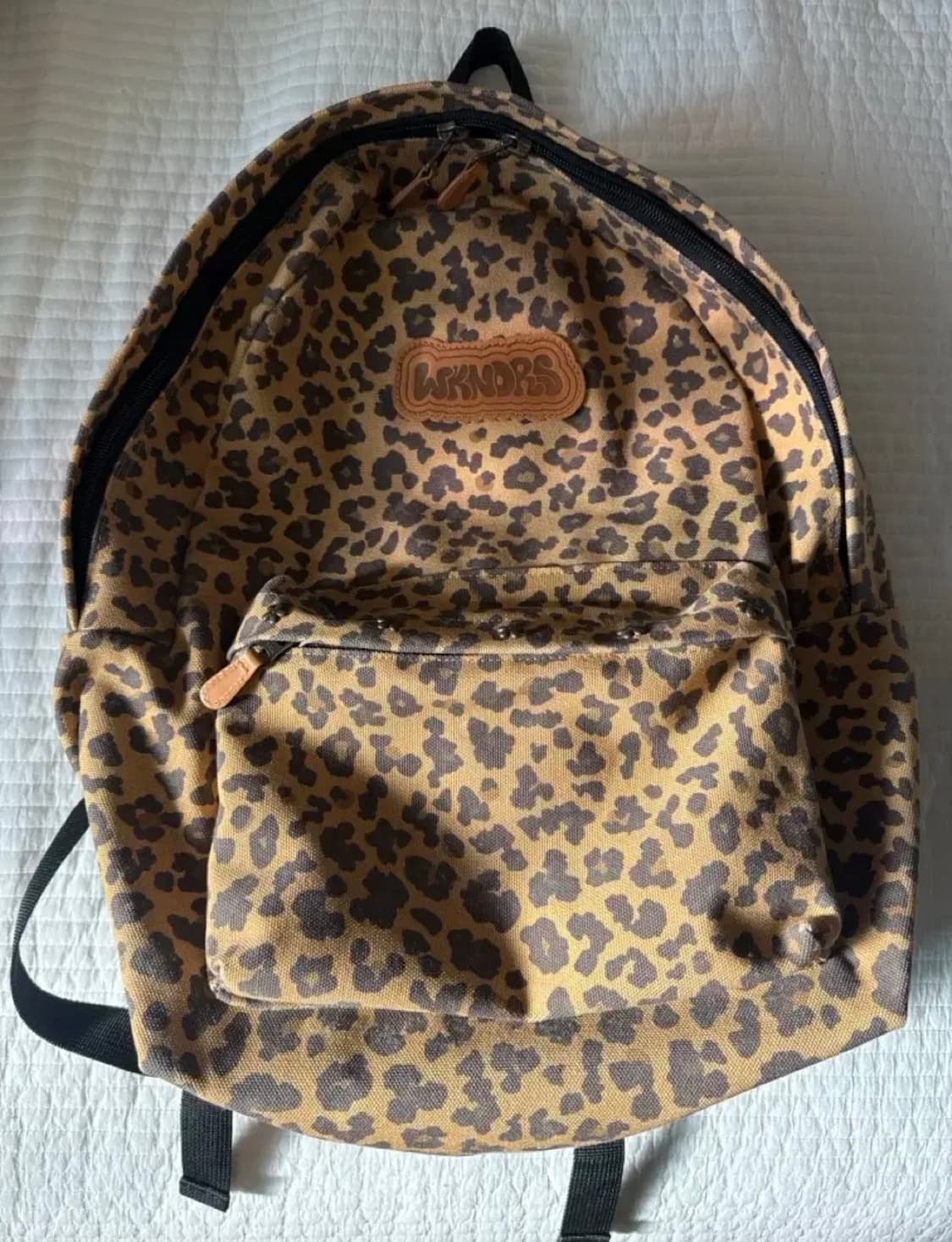 위캔더스 레오파드 백팩 상품이미지2