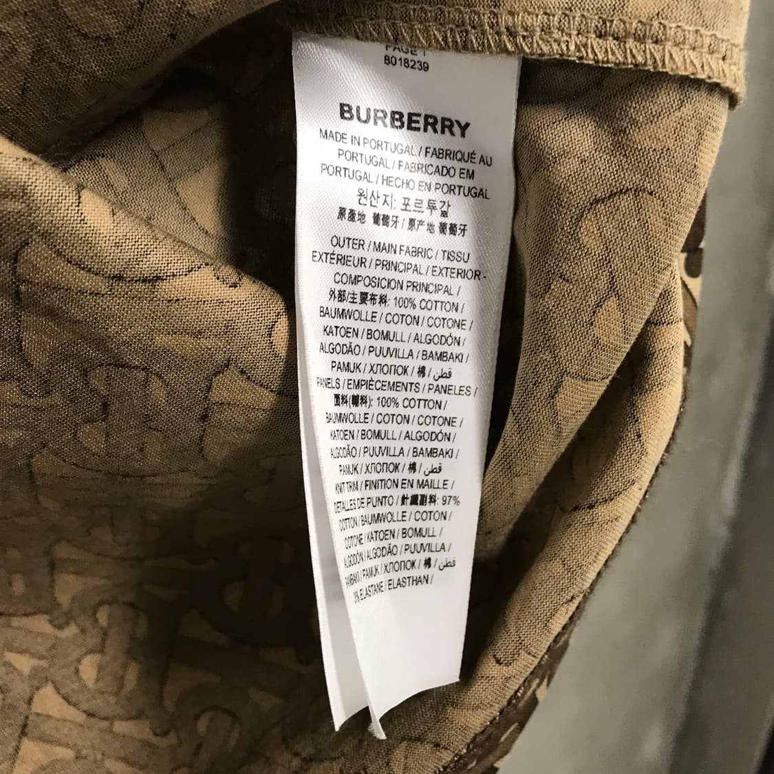 버버리 반팔 티셔츠 M 상품이미지6