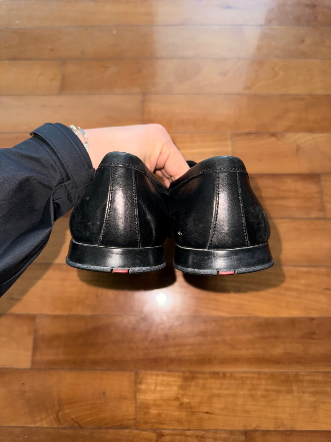 삼각 로고 로퍼 상품이미지7