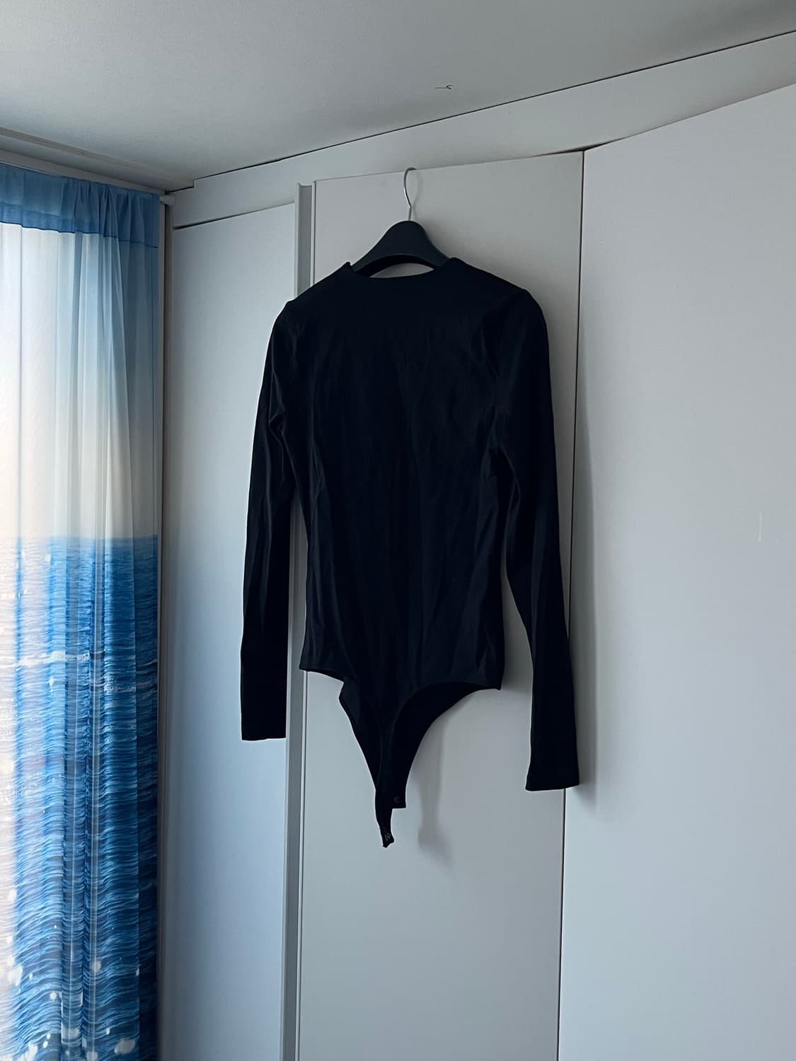 아베크롬비 바디수트 티셔츠 블랙 S 상품이미지4