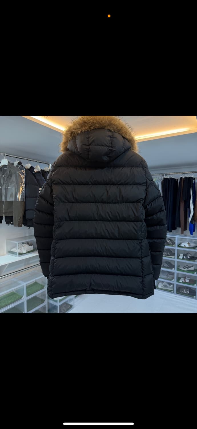 [리오브전포점] 몽클레어 클루니 와펜 패치 패딩 상품이미지2