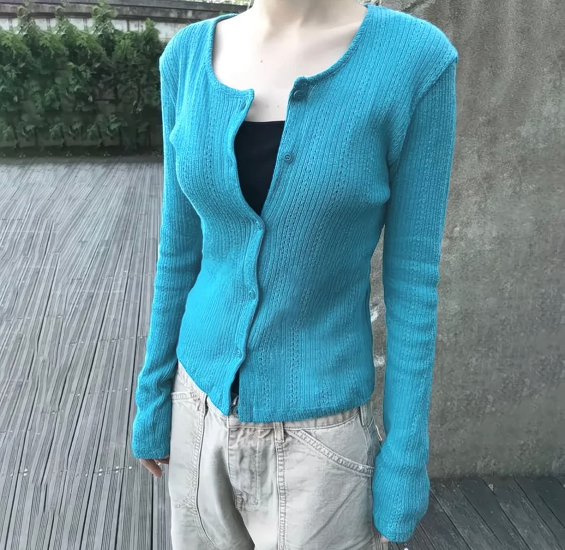 (새상품) 민티 펀칭 가디건 상품이미지1