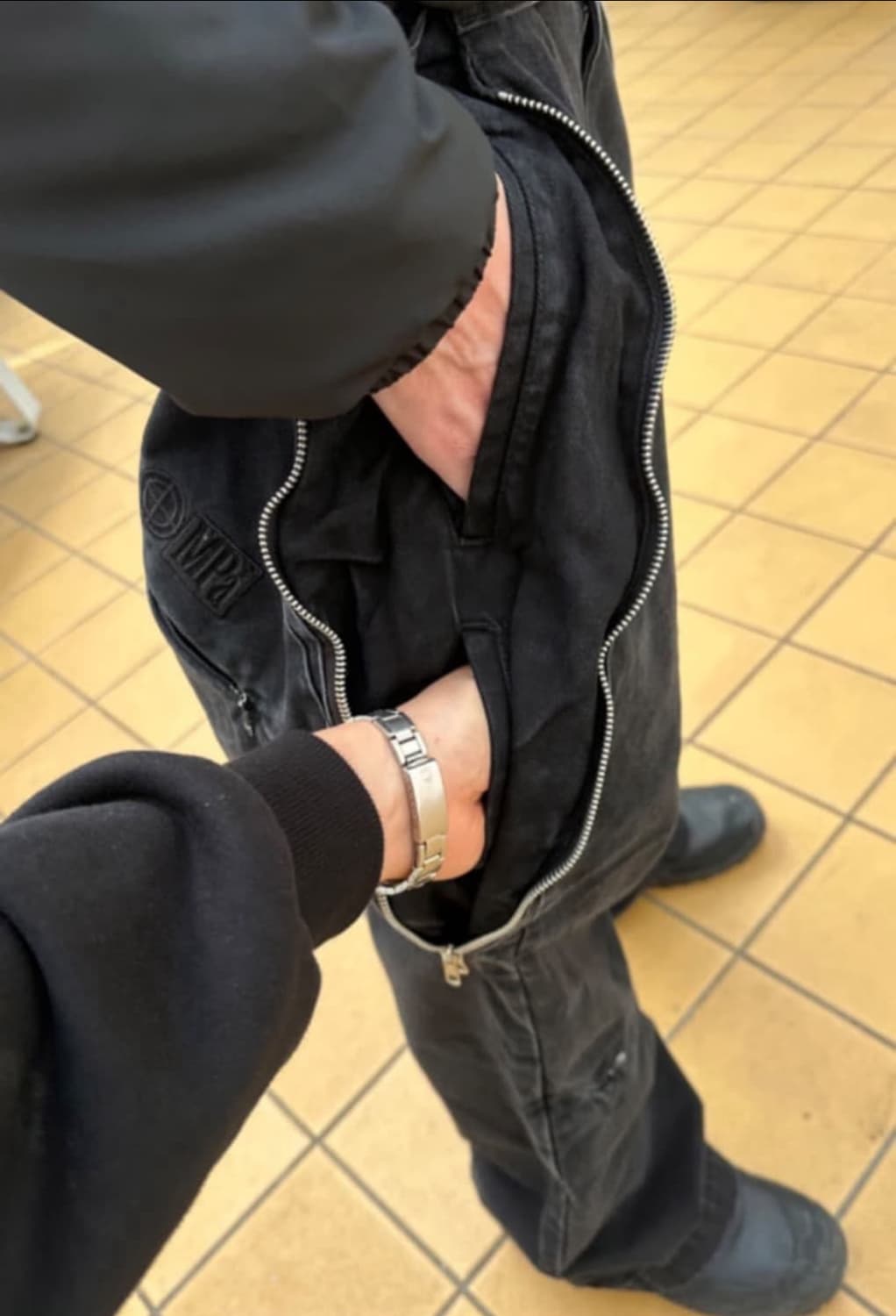 플라스틱 프로덕트 MPa two pockets pants 지퍼 팬츠 상품이미지1