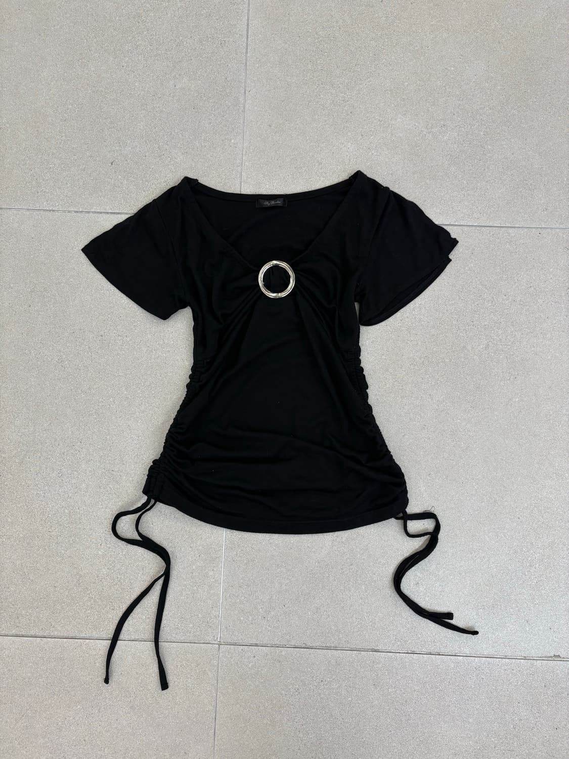 오링 셔링 어깨트임 반팔 상품이미지1