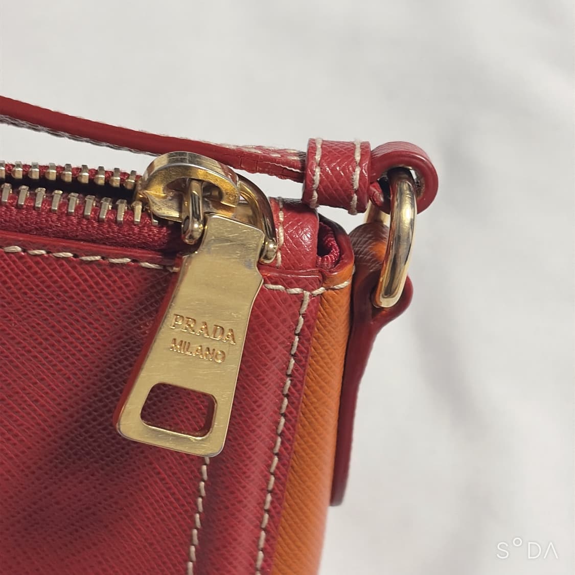 프라다 미니 숄더백 상품이미지5