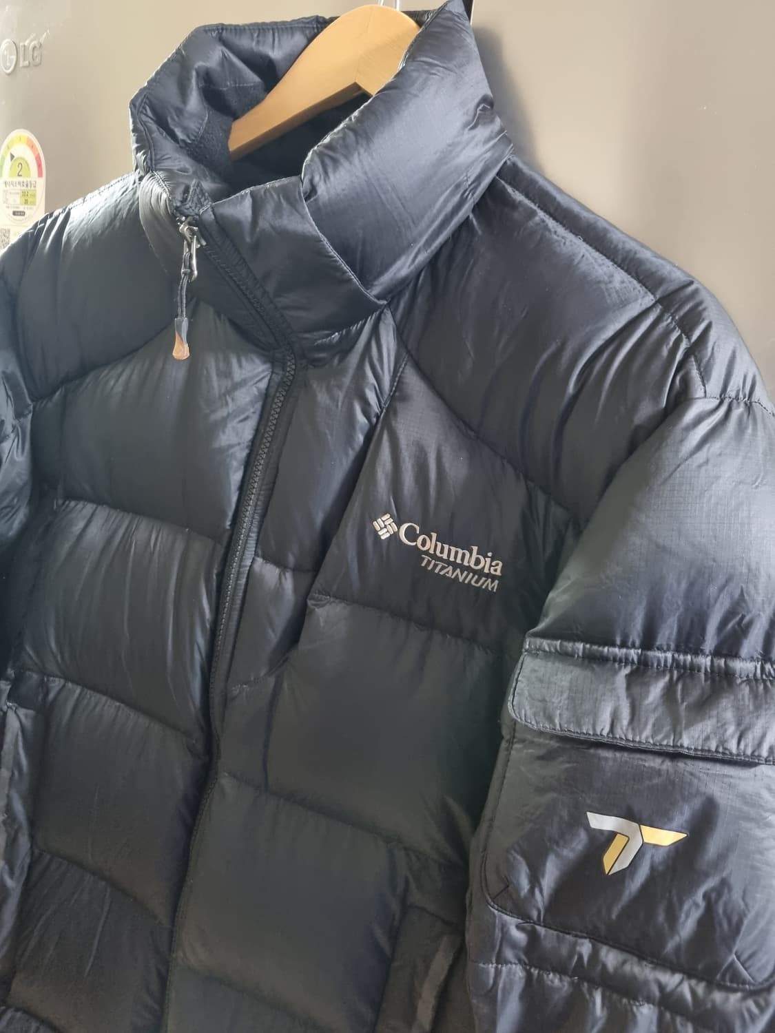 Colombia Titanium Goose Down Jacket 상품이미지2