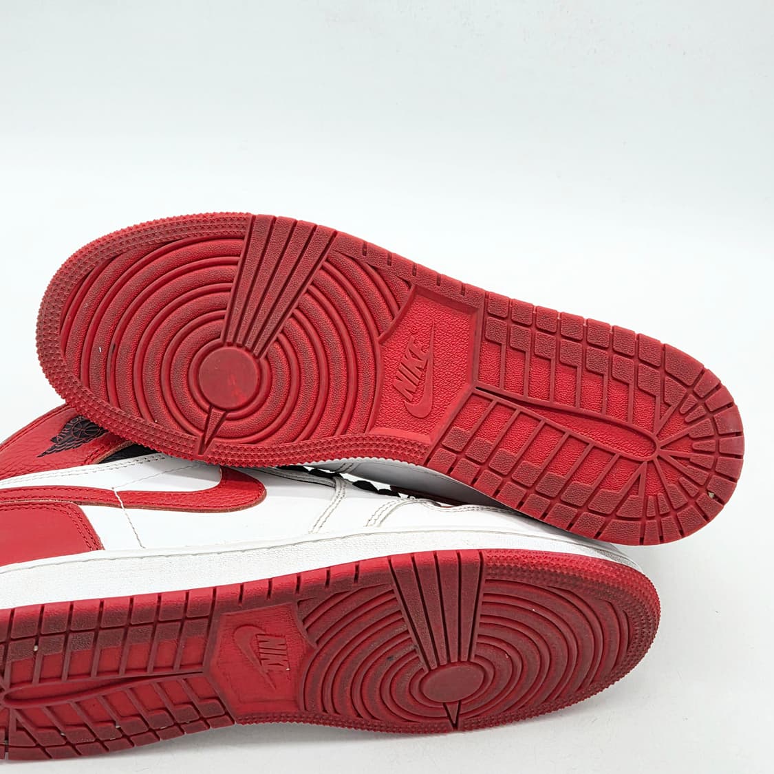 나이키 에어 조던 1 레트로 하이 OG 헤리티지 gs (245) 상품이미지3