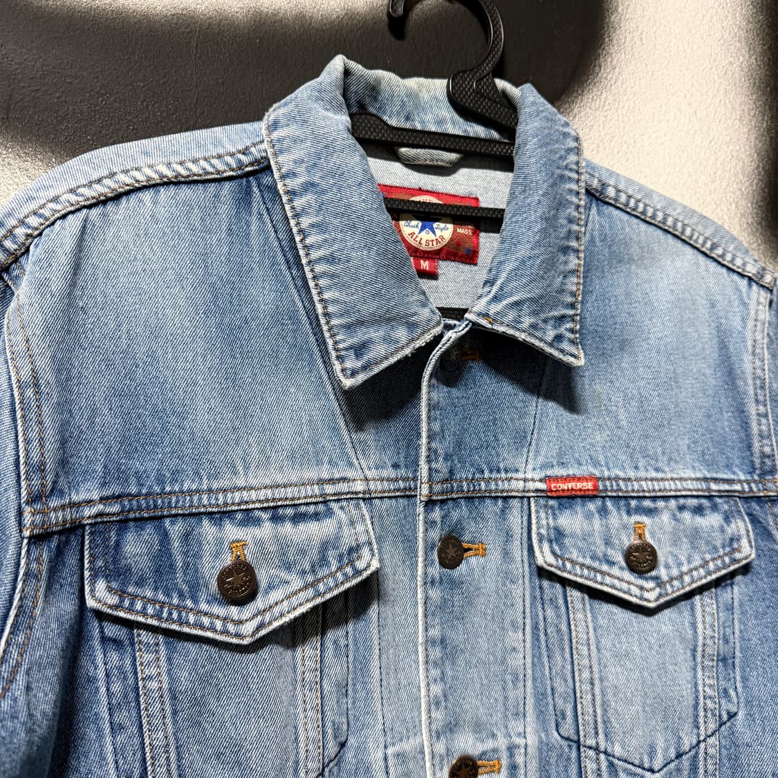 컨버스 워싱 데미지 연청 데님 크롭 트러커 자켓 상품이미지3