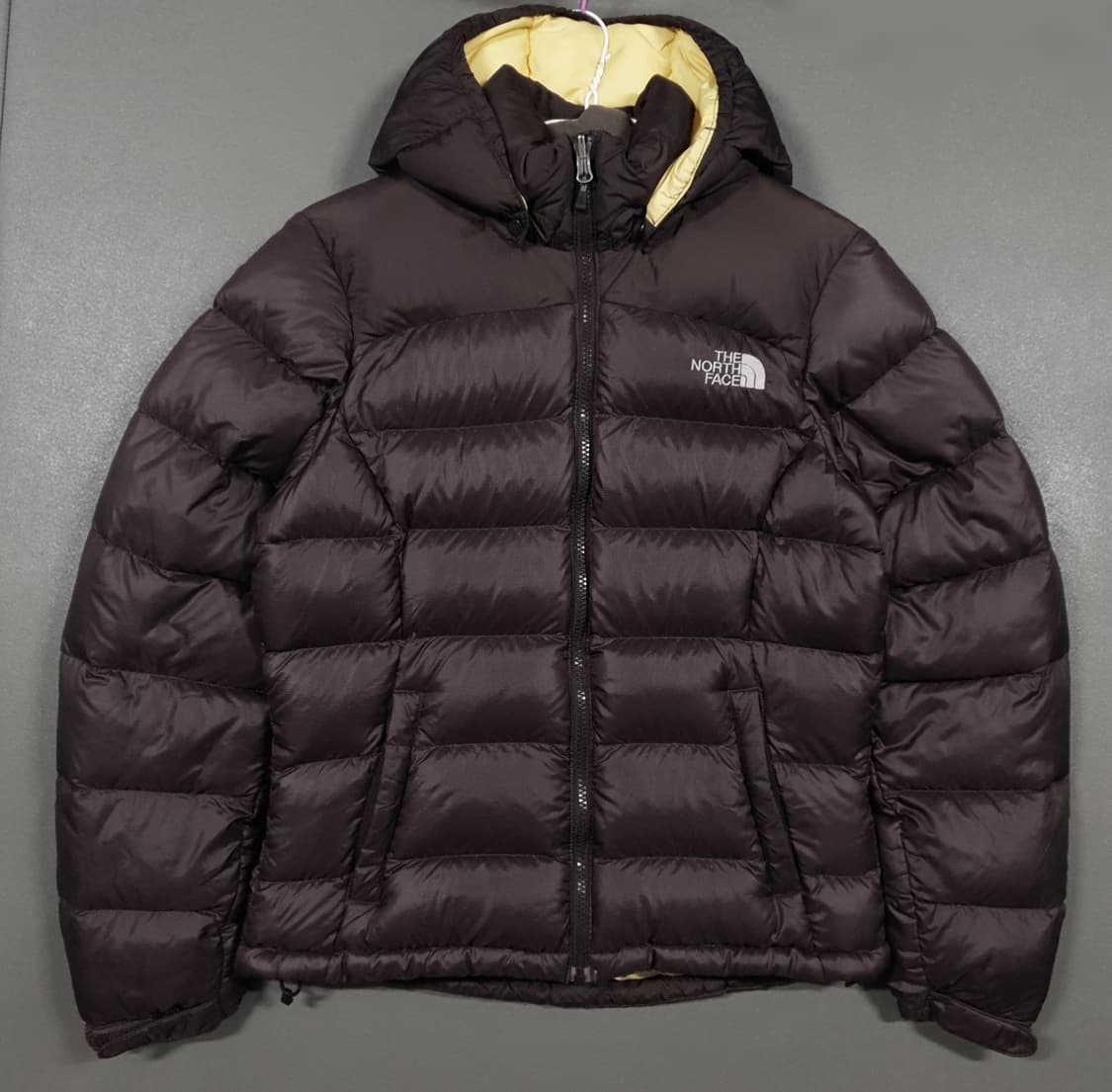 여성 M (85) 노스페이스 눕시 2 구스다운 후드 패딩 점퍼 브라운 상품이미지1