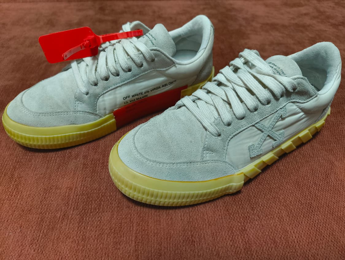 오프화이트 애로우 로우 벌크 스니커즈 상품이미지3