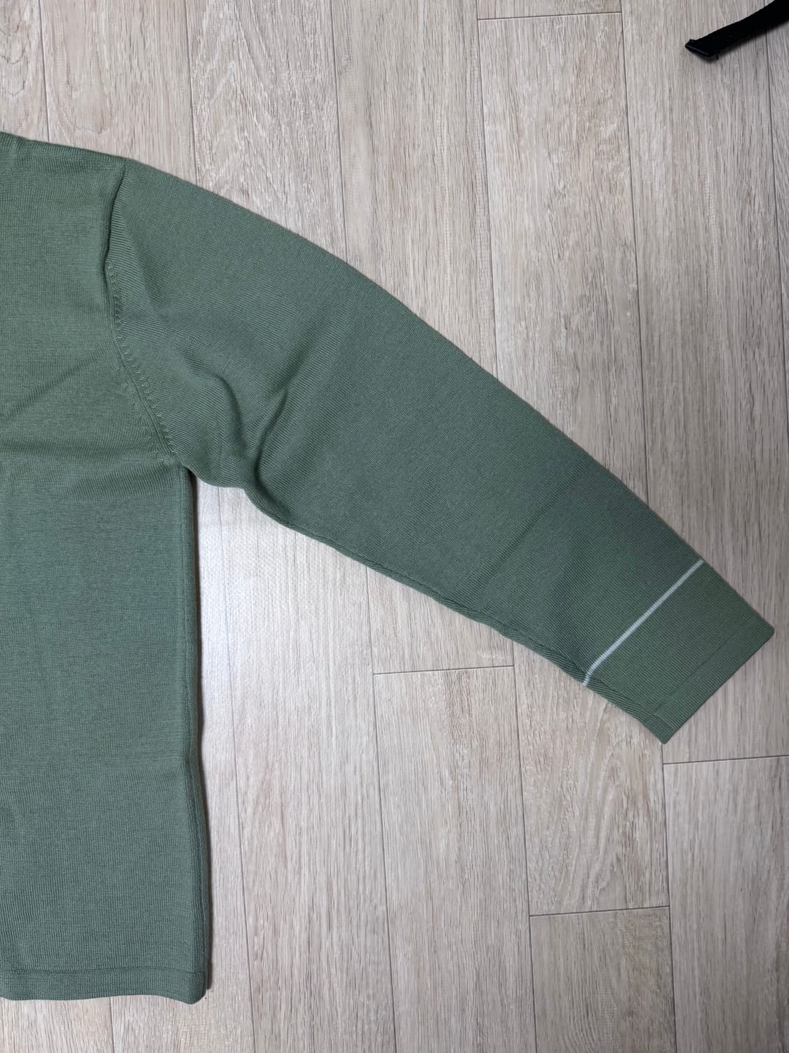 오클리 10s 소프트웨어 레드택 니트  상품이미지8