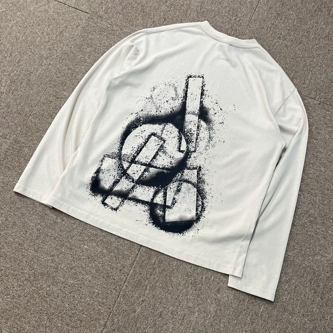 어콜드월 롱슬리브 상품이미지1