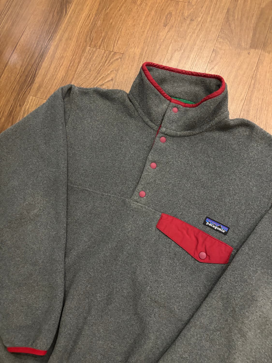 파타고니아 신칠라 니켈/ 레드 s사이즈 상품이미지2