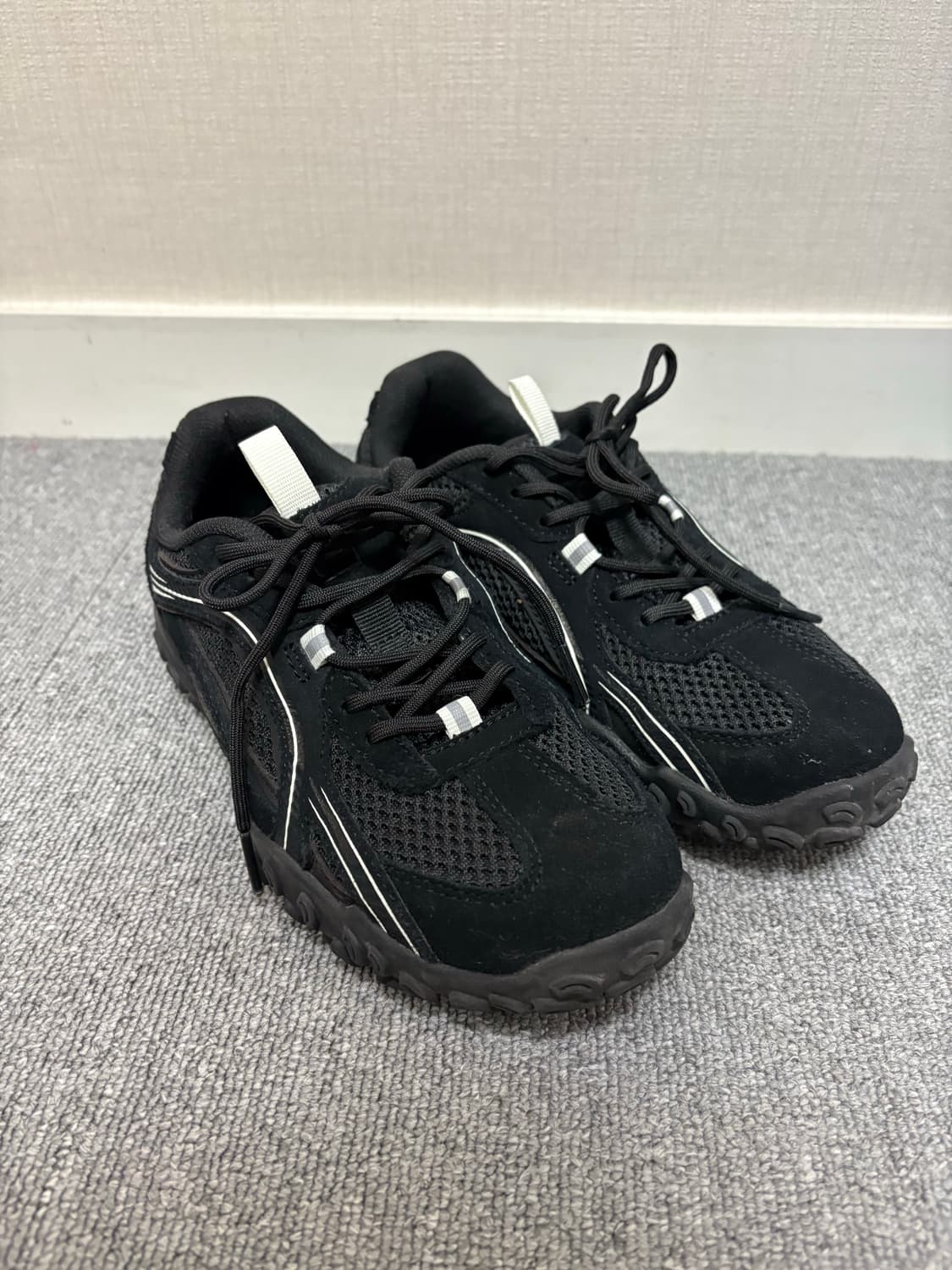 필라 에샤페 블랙 240사이즈 상품이미지1