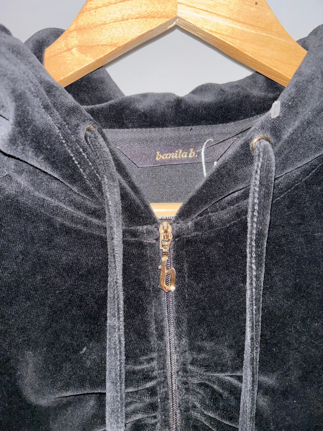 Y2K Black Velvet Slim Fit Zip-Up Hoodie  상품이미지5
