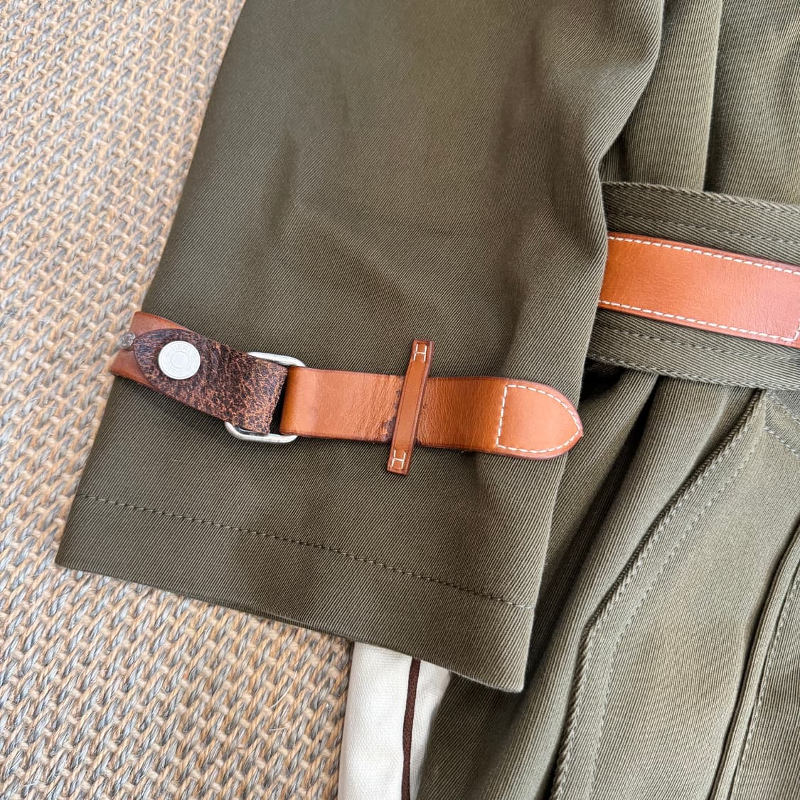 HERMES 에르메스 끝판왕 코트 더블브레스티드 개버딘 카키 올리브  상품이미지6