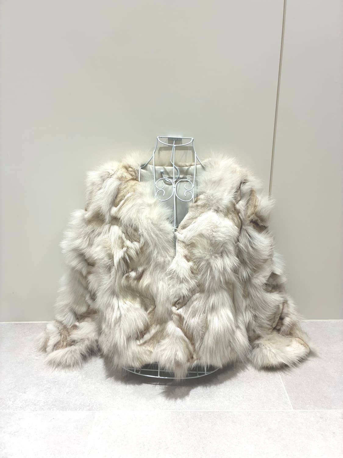 화이트 폭스퍼 자켓 상품이미지2